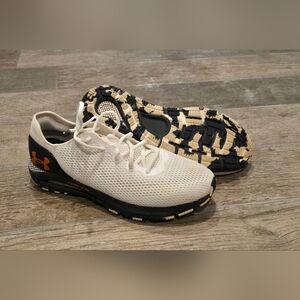 Auburn Tigers Under Armour Men's HOVR Sonic 4 Running Shoe White NEW